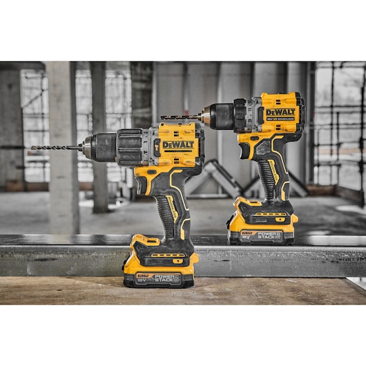 18V XR Brushless Drill Driver - 2 X 1.7Ah POWERSTACK Batteries