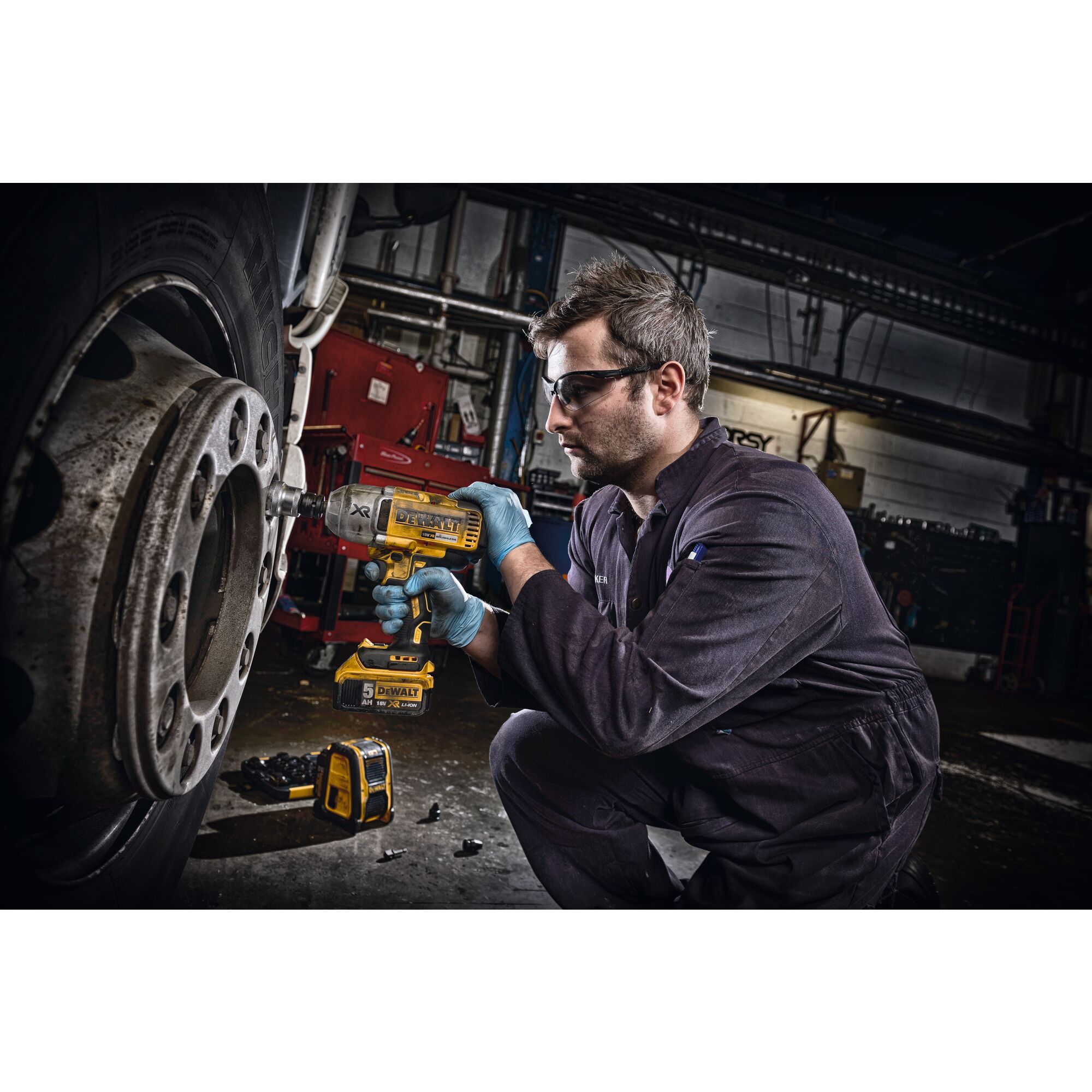 18V XR Brushless High Torque 1 2