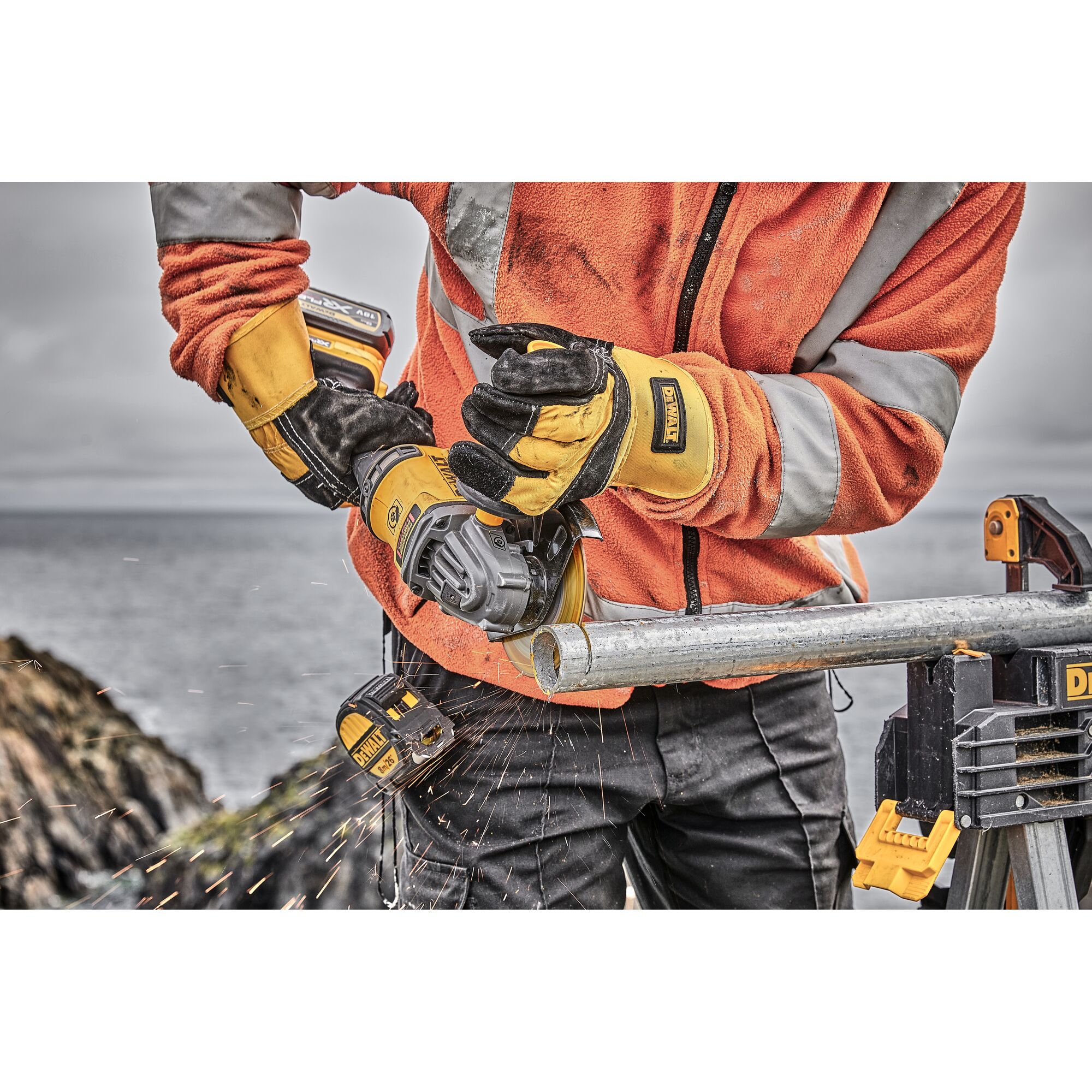 Dewalt hotsell 418 grinder