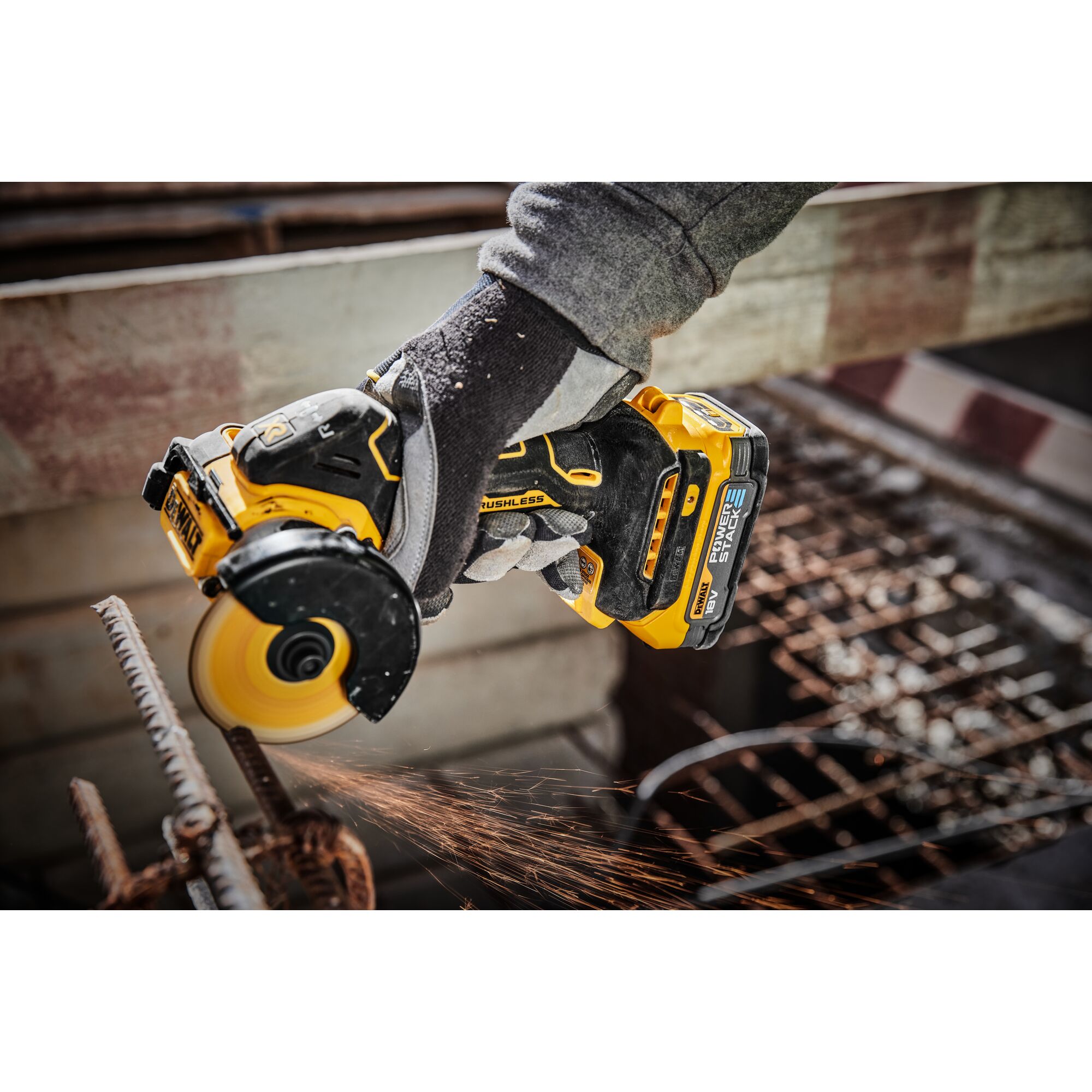 18V XR Brushless 76mm Cut-Off Tool - 2 x POWERSTACK 1.7Ah | DEWALT 18V XR Brushless 76mm Cut-Off Tool - 2 x POWERSTACK 1.7Ah | DEWALT