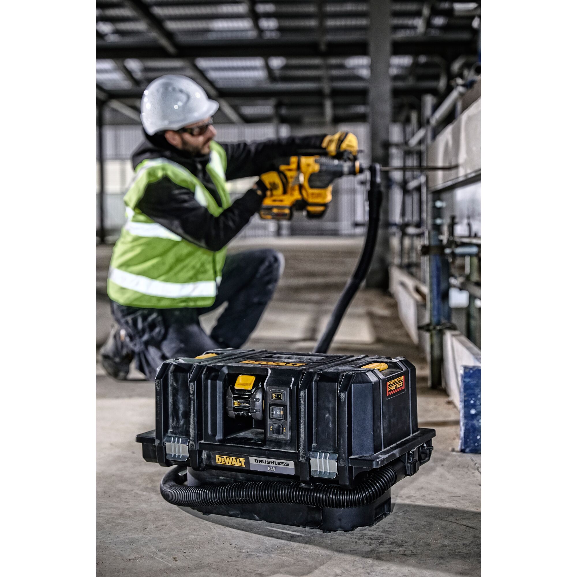 Dewalt dcv586 2025