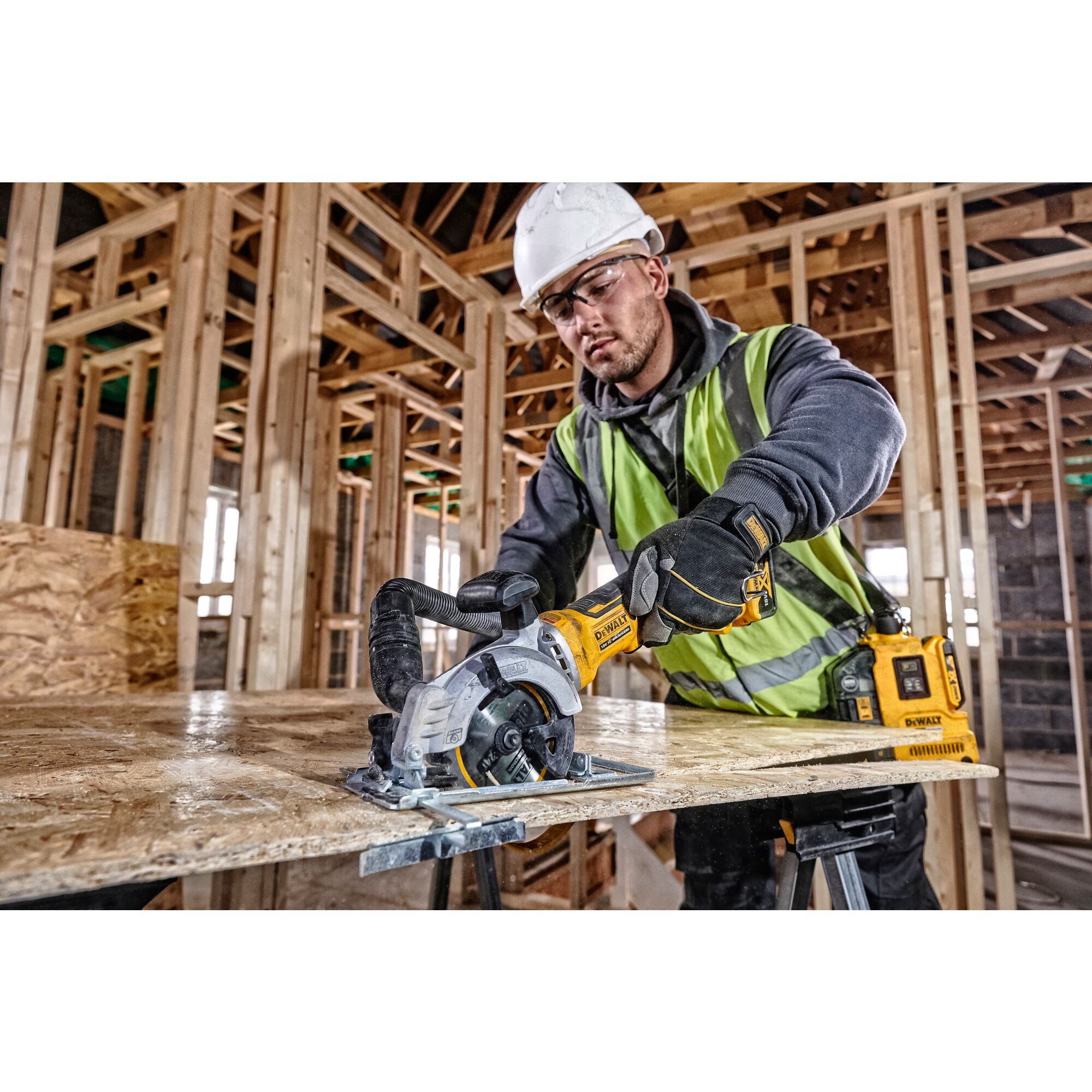 Dewalt framing saw online