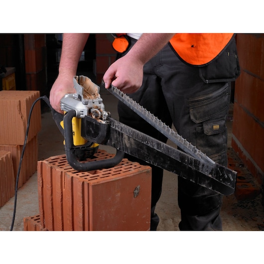 295mm Cut Class 20 Poroton Alligator Blade 32 TCT