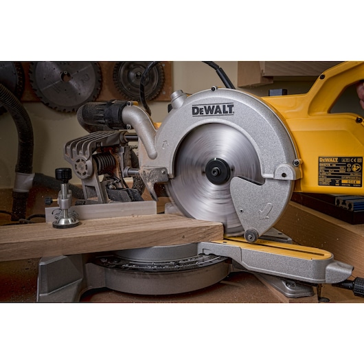 EXTREME WORKSHOP 250mm x 30mm 24T Circular Saw Blade