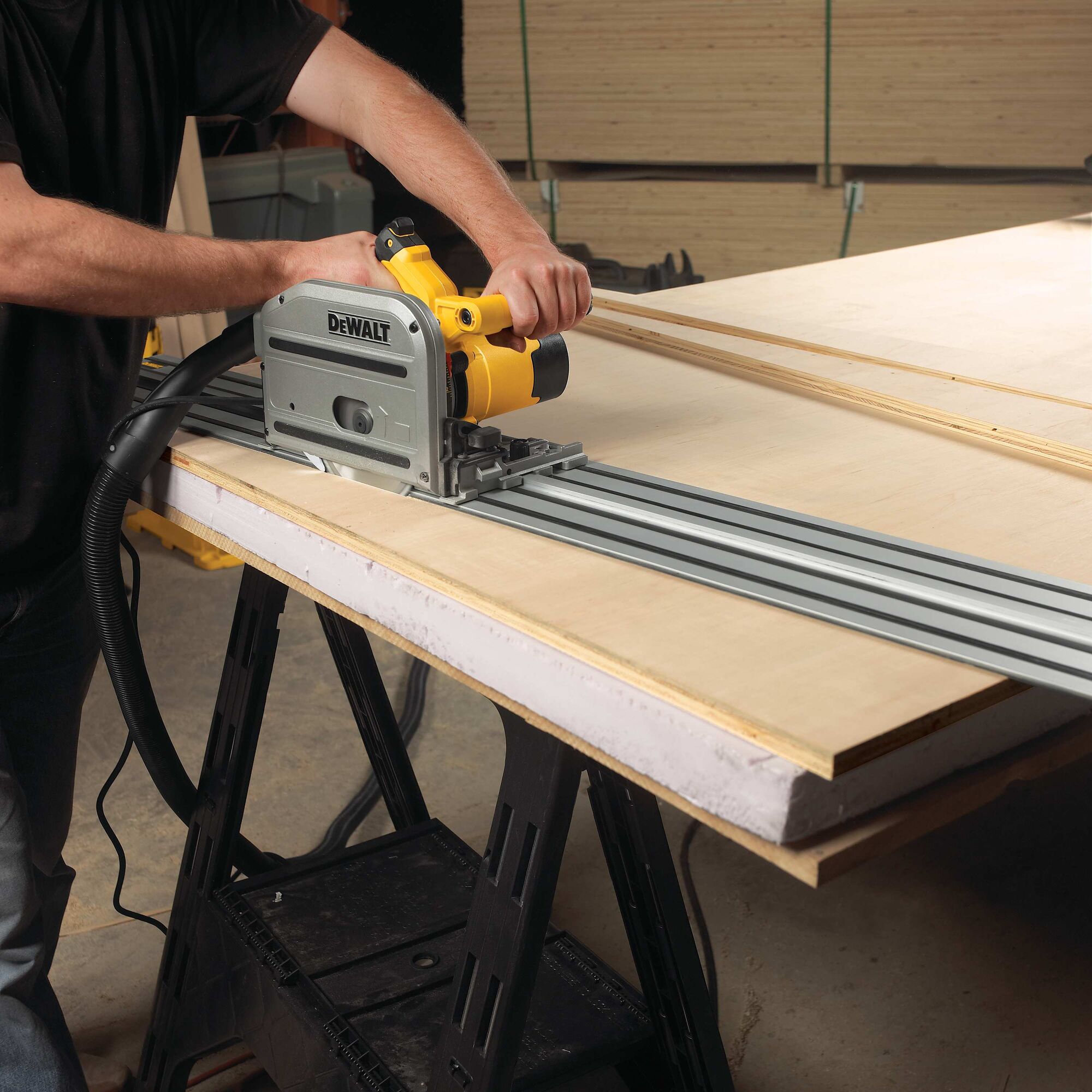 165mm Plunge Saw | DEWALT
