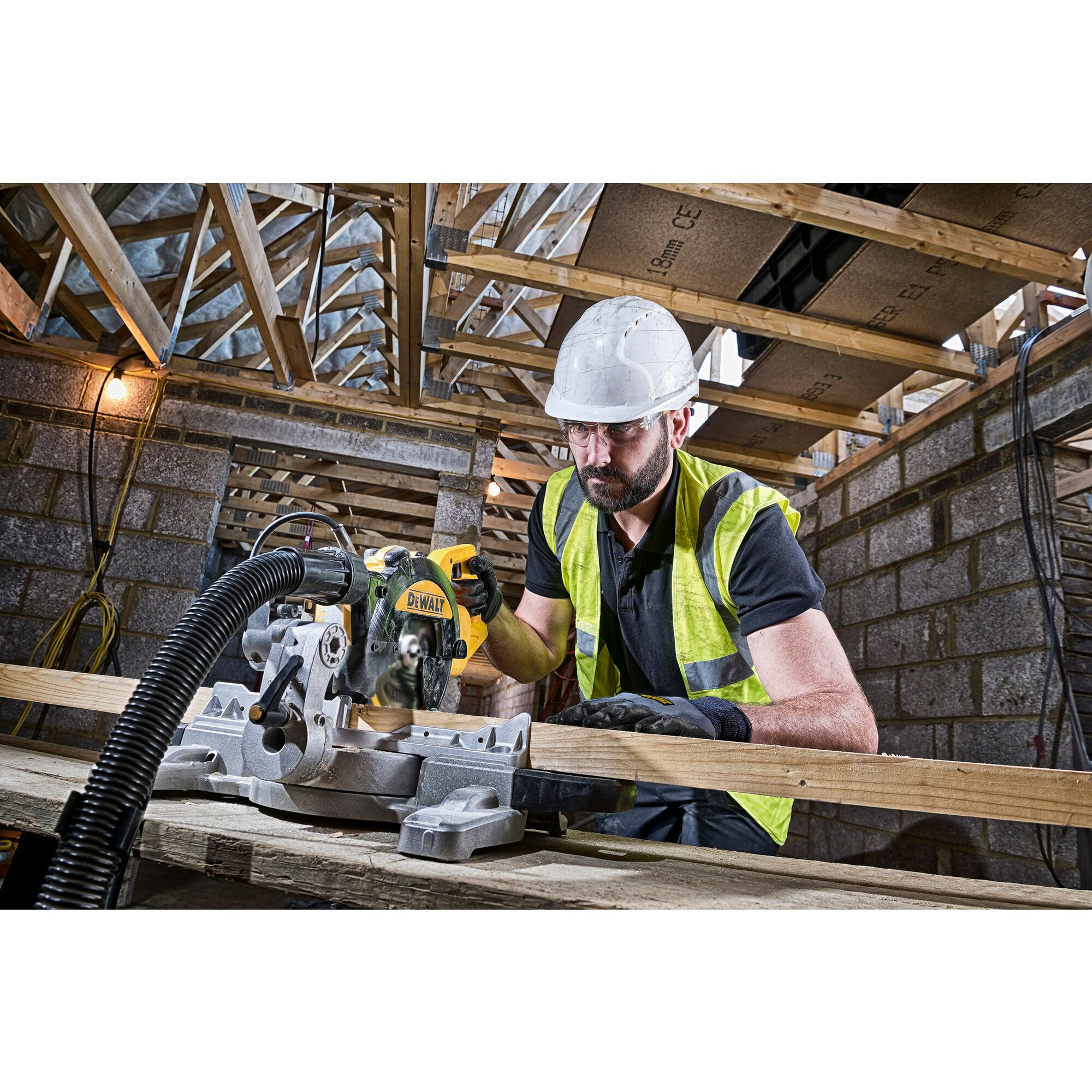 216mm Mitre Saw | DEWALT