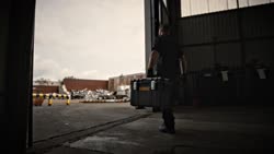 Video Dewalt All-in-one Powered Air Purifying Respirator (PAPR) Mask Product Commercial video